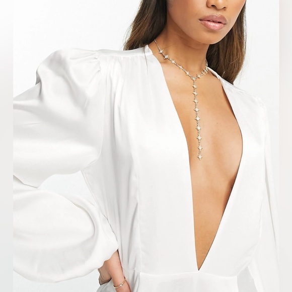 Plunge front satin jumpsuit w balloon sleeves. Wore for a few hours. Dry cleaned - Picture 2 of 4